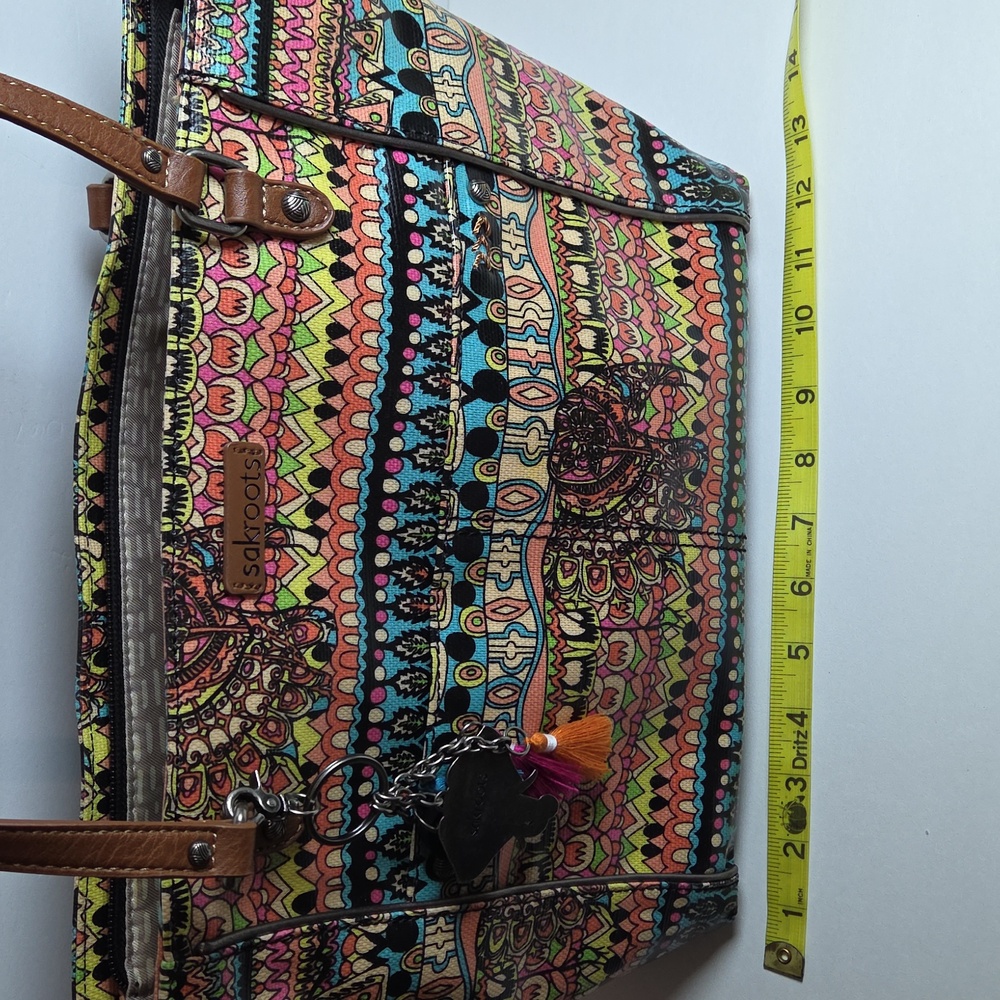Sakroots Colorful Patterned Elephant Tote Bag with Matching Wallet - Picture 8 of 14